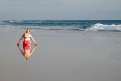 AUGEREAU-Elisa-Zen-sur-la-plage